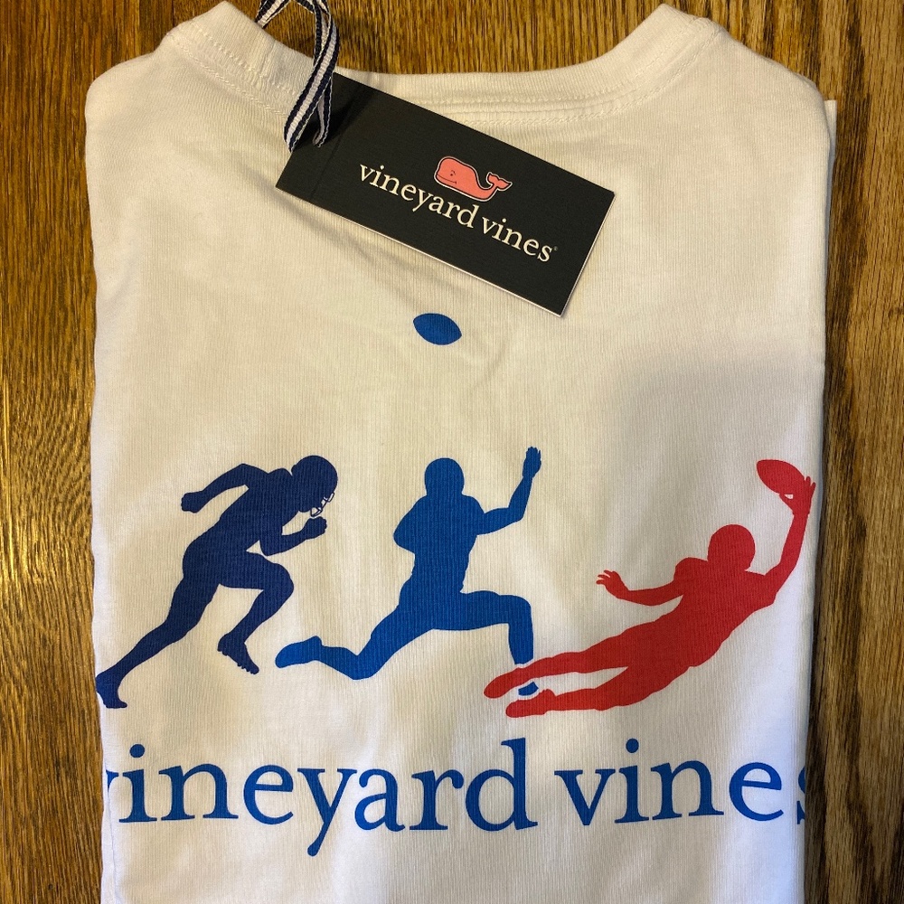 Vineyard Vines Pocket T